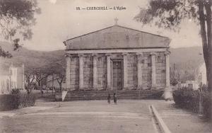 CHERCHELL EGLISE LE FRONTON  TRIANGULAIRE STYLE TEMPLE ROMAIN